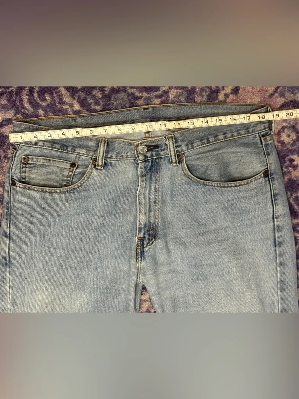 Men's Vtg 2000’s Levi 505 Light Wash Blue Denim Jeans